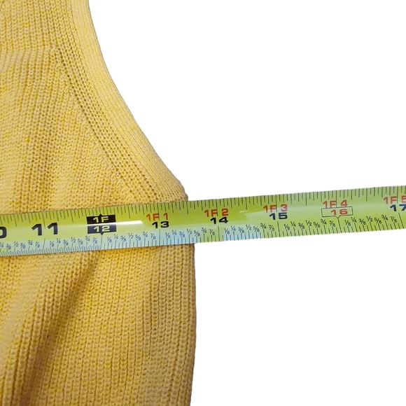 Banana Republic Yellow Knit Cross Front Sweater Vest Size Petite XXS - Picture 5 of 7